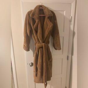 Soncy Plus Size Faux Fur Coat